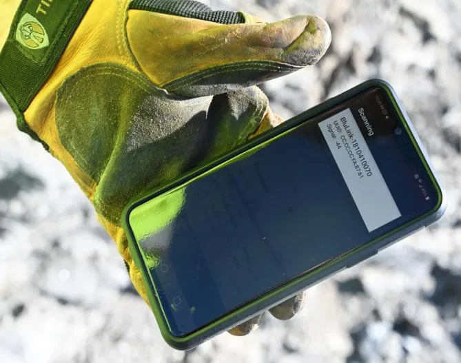Aplicación de lectura en campo en un teléfono